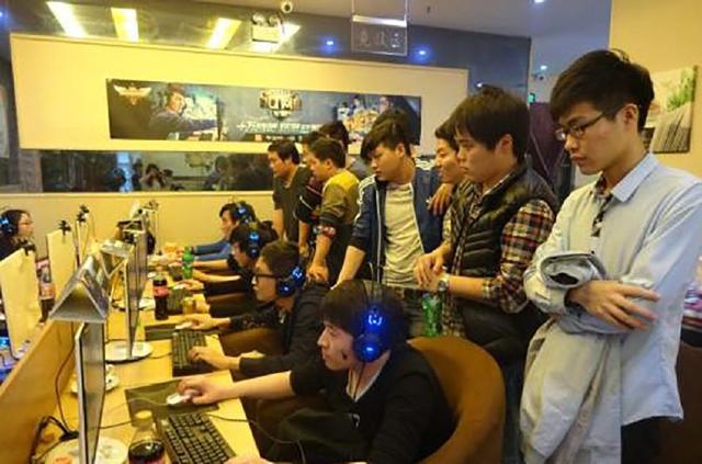 LNGvsWBG国外解说预测：仅两人看好WBG取胜 五人认为LNG赢